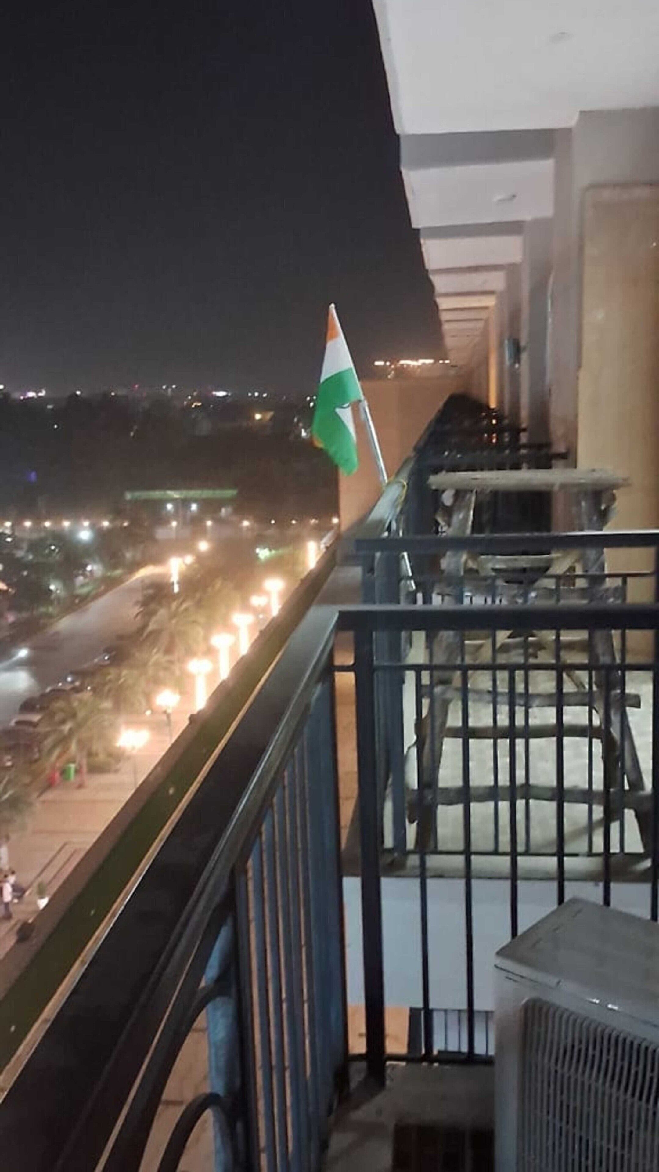 Luxury Apartment | Balcony