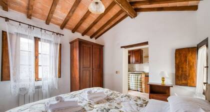 GuestHost - Cozy Flat in the Umbrian Countryside