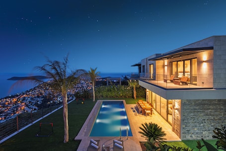 Front of property. VİLLA AKTÜRK