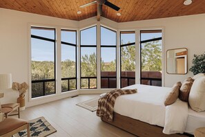 3 soverom, strykejern/-brett, wi-fi (inkludert) og sengetøy