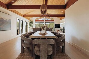Dining - Luxury by Nature - Sedona Designer Retreat (Sedona)