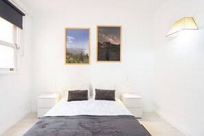 Iron/ironing board, WiFi, bed sheets - TenoHomes Scenic Ocean View Stay, North Tenerife (San Marcos)