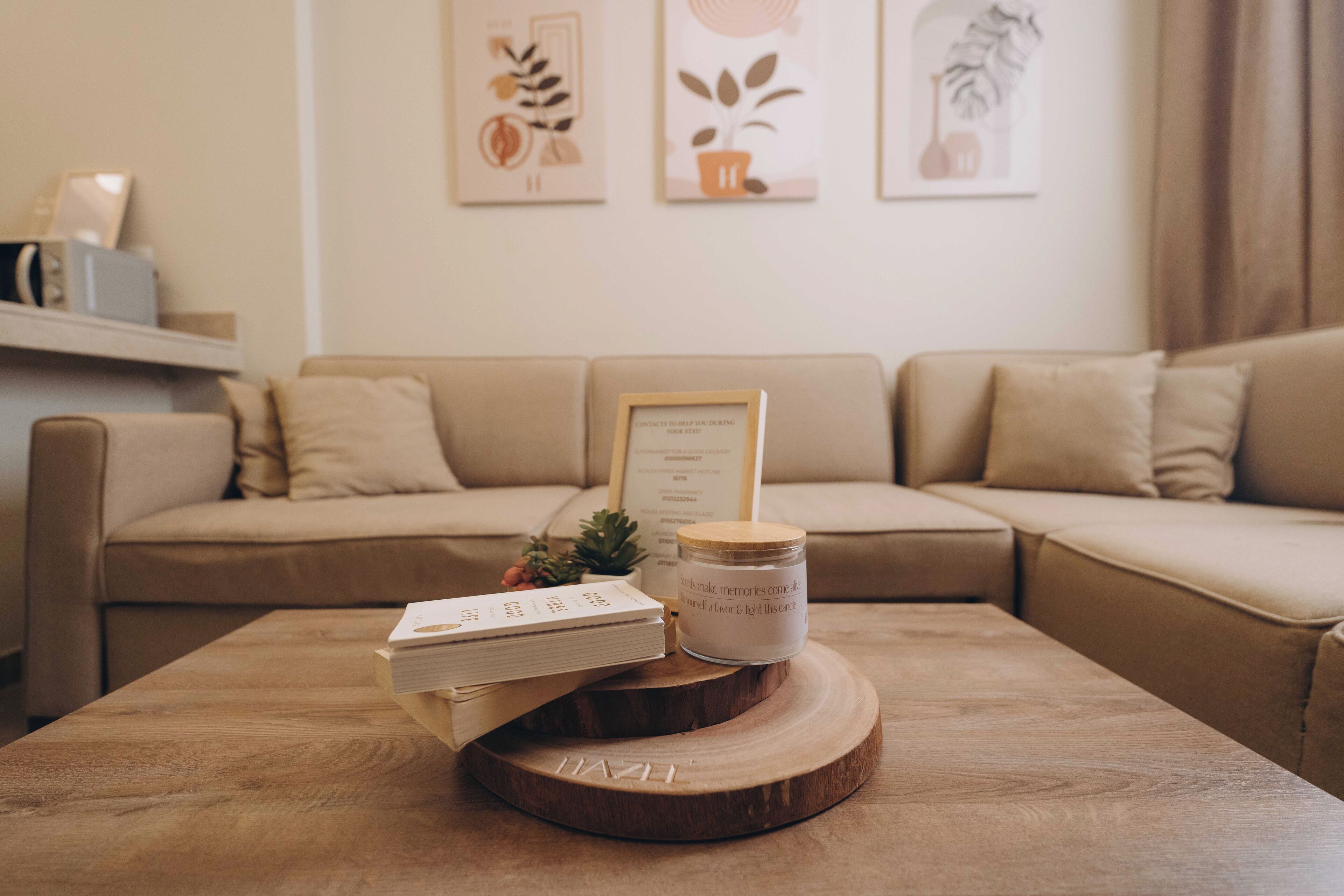 Deluxe Apartment, 2 Bedrooms, City View | Living area