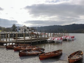 Marina - 5 Waterside Wood (Windermere)