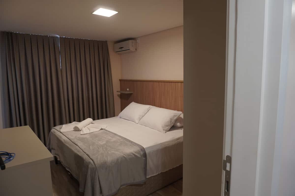 Exclusive Room | Laptop workspace, free WiFi