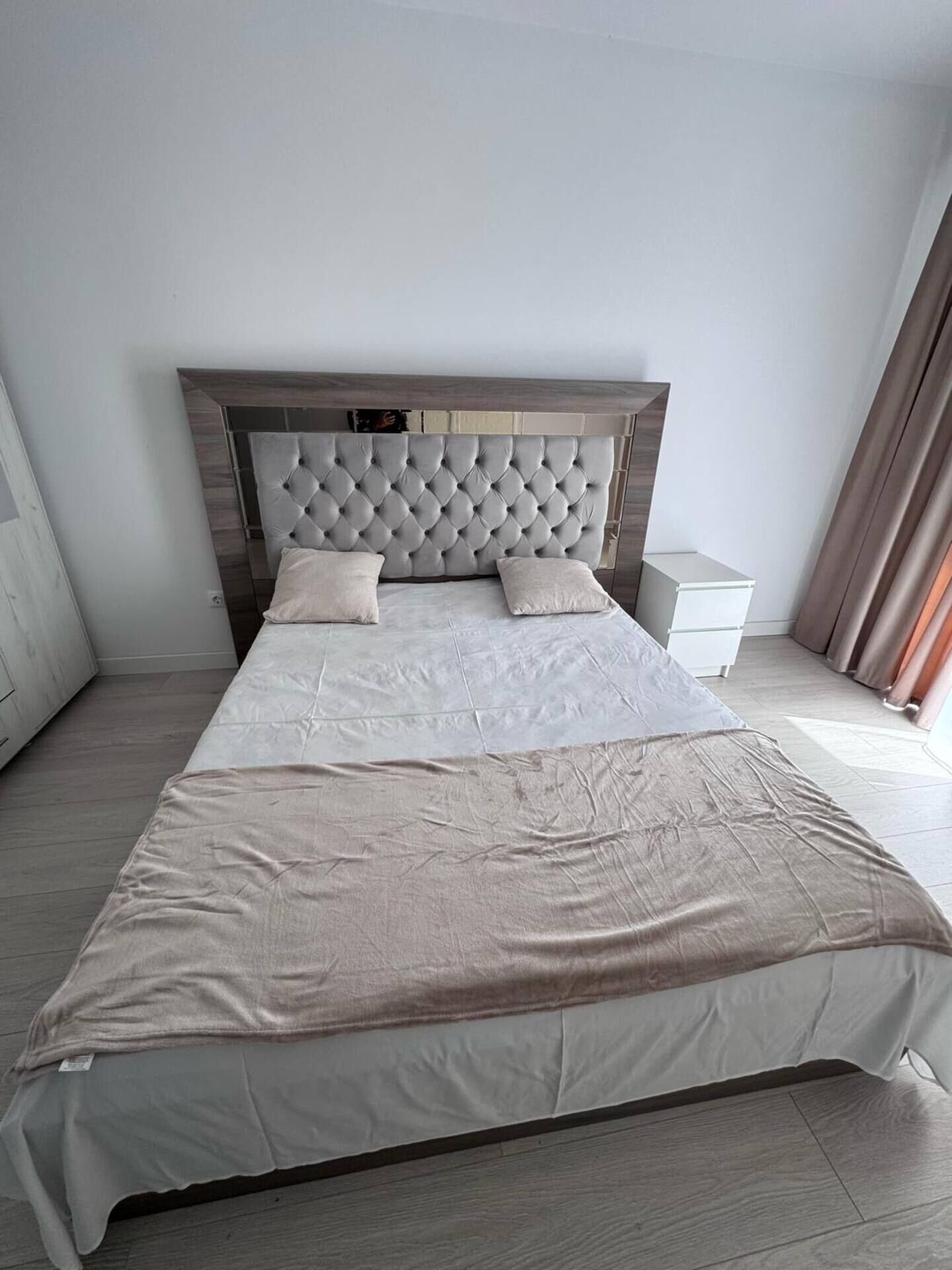 1 dormitorio, tabla de planchar con plancha, wifi gratis