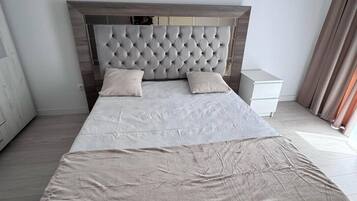 1 camera, ferro/asse da stiro, Wi-Fi gratuito