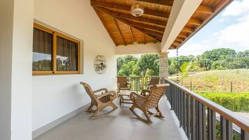 Villa - 3 sovrum - rökare - privat pool | Balkong