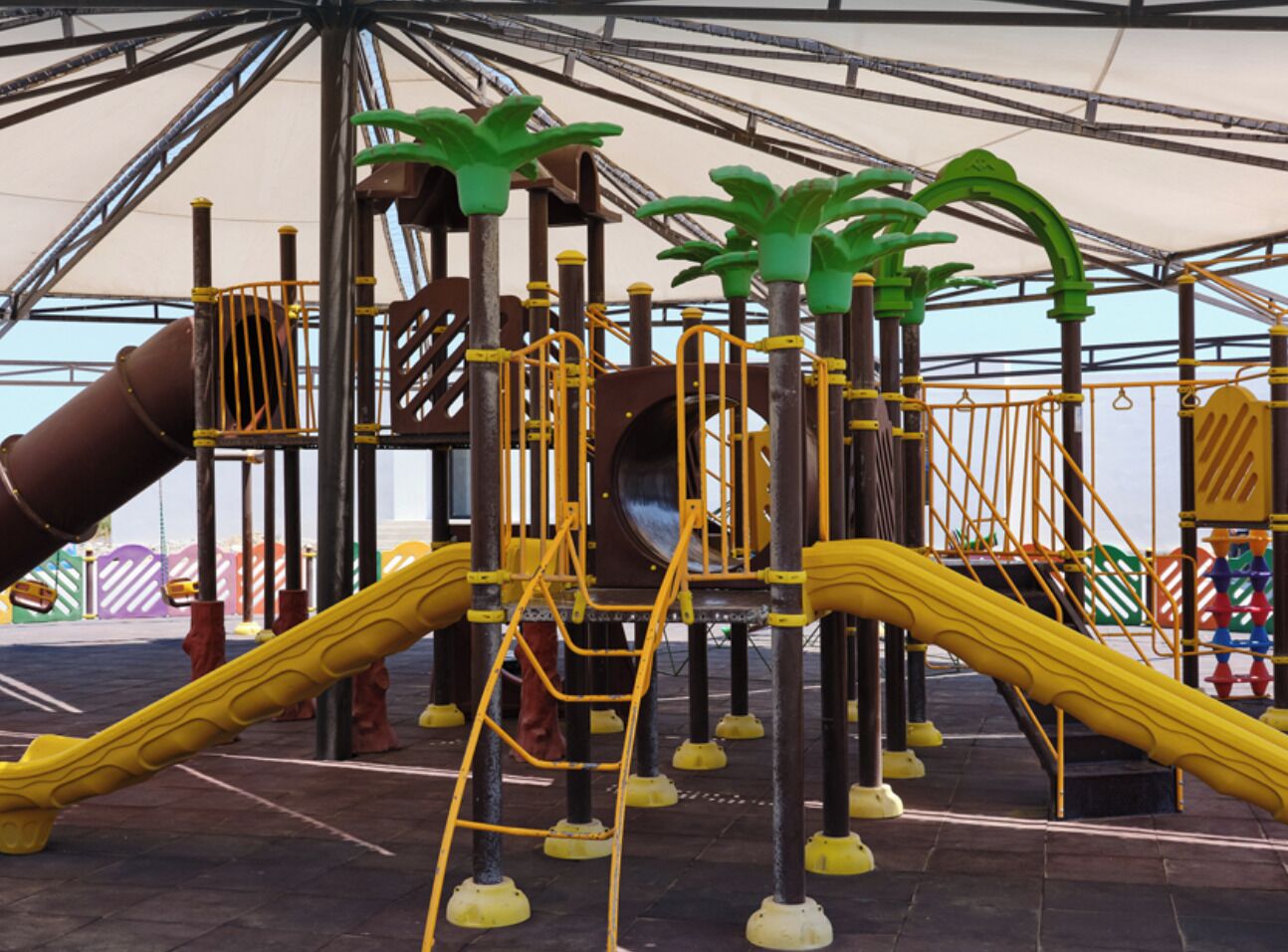 Children's play area - outdoor