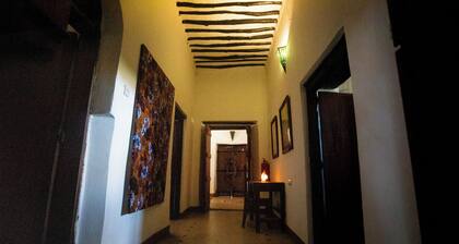 Butterfly Apartment: Charming Swahili Heritage Home in Bagamoyo Old Town
