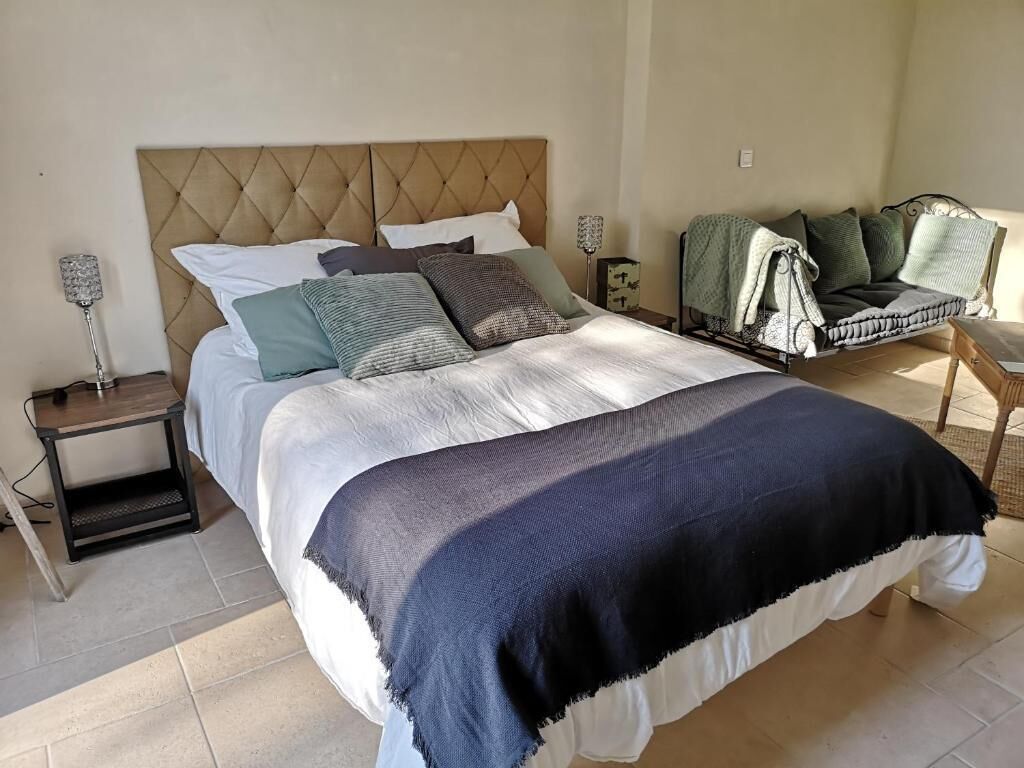 Classic Double Room, Garden View