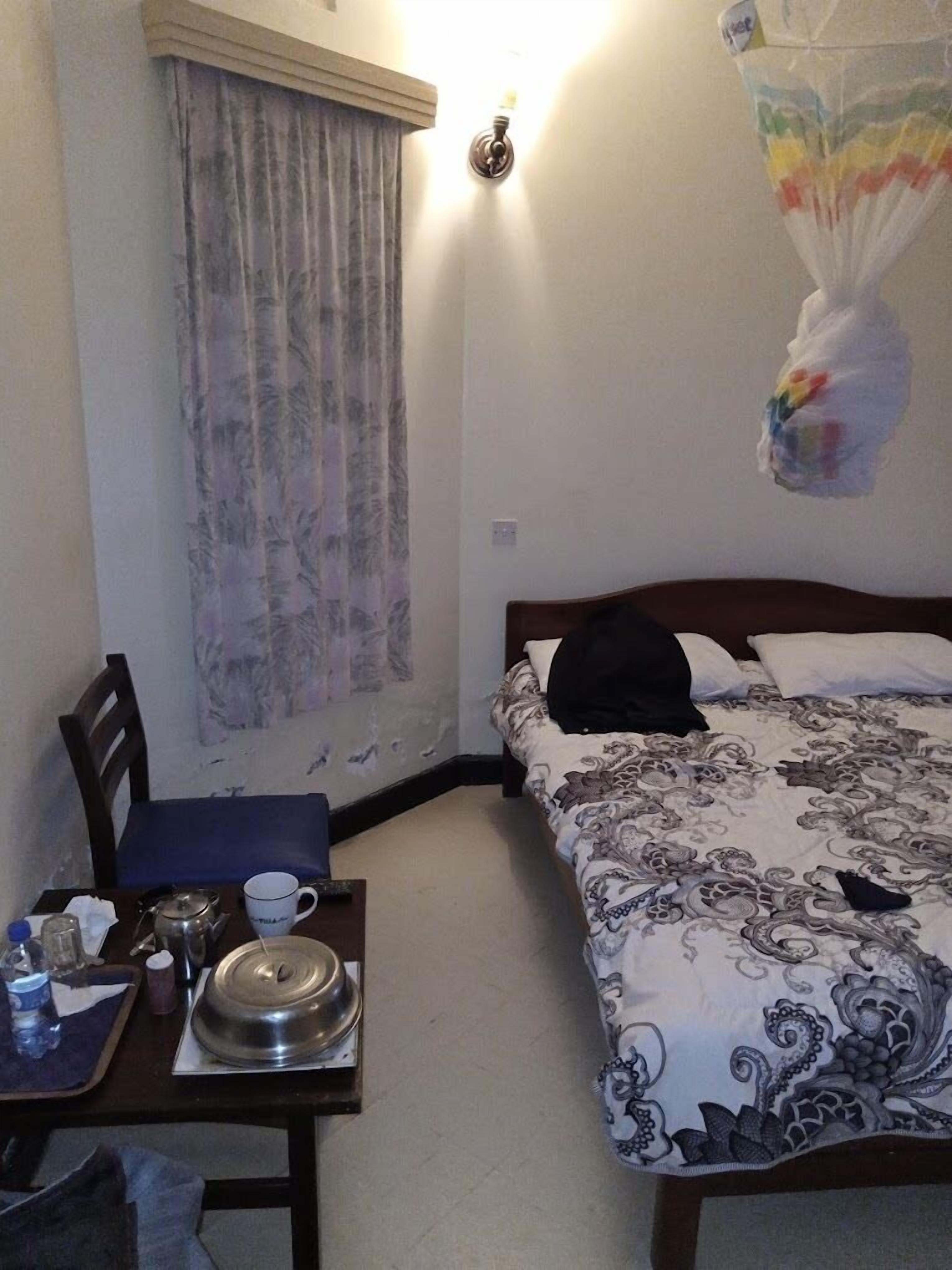 Chambre Simple Standard | Wi-Fi gratuit, draps fournis