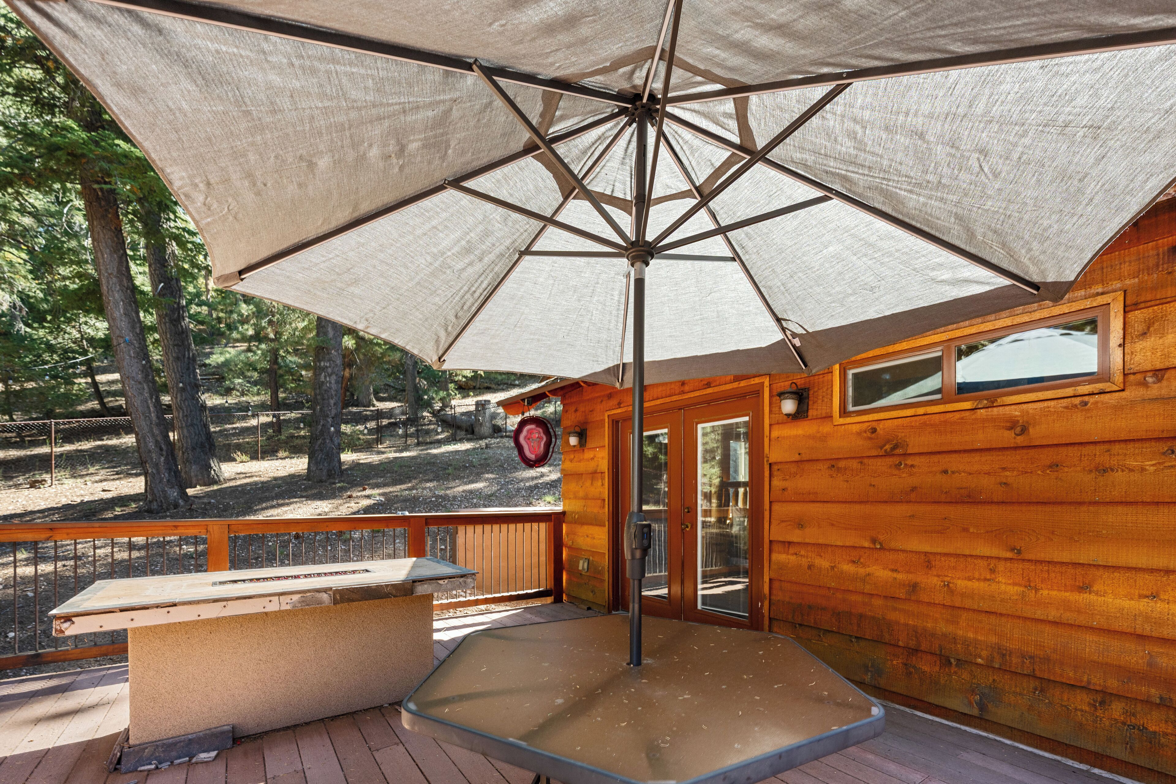 Signature Cabin, 3 Bedrooms, Kitchen, Mountain View | Terrace/patio