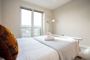 2 soverom, strykejern/-brett, wi-fi (inkludert) og sengetøy