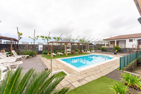 Pool - Casa Café - Rural charm with all the comforts of home (Los Realejos)