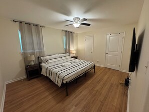 3 Schlafzimmer, Bügeleisen/Bügelbrett, WLAN, Bettwäsche