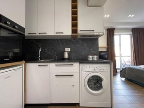 Studio, 1 Schlafzimmer, Balkon, Bergblick | Wäschereiservice