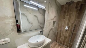 Studio, 1 Schlafzimmer, Balkon | Badezimmer