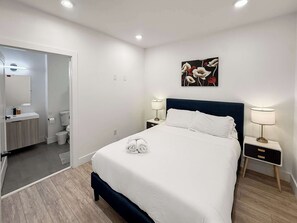 واي فاي وملاءات أسرّة