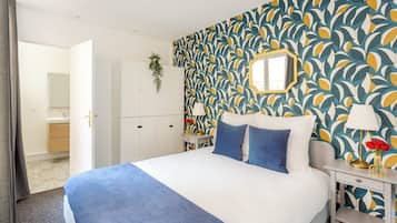 Apartment | Hypo-allergenic bedding, pillowtop beds, individually decorated