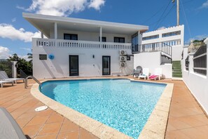 Utomhuspool