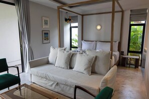 Villa, 5 Bedrooms, Smoking, Private Pool