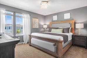 9 Schlafzimmer, Bügeleisen/Bügelbrett, Reisekinderbett, WLAN