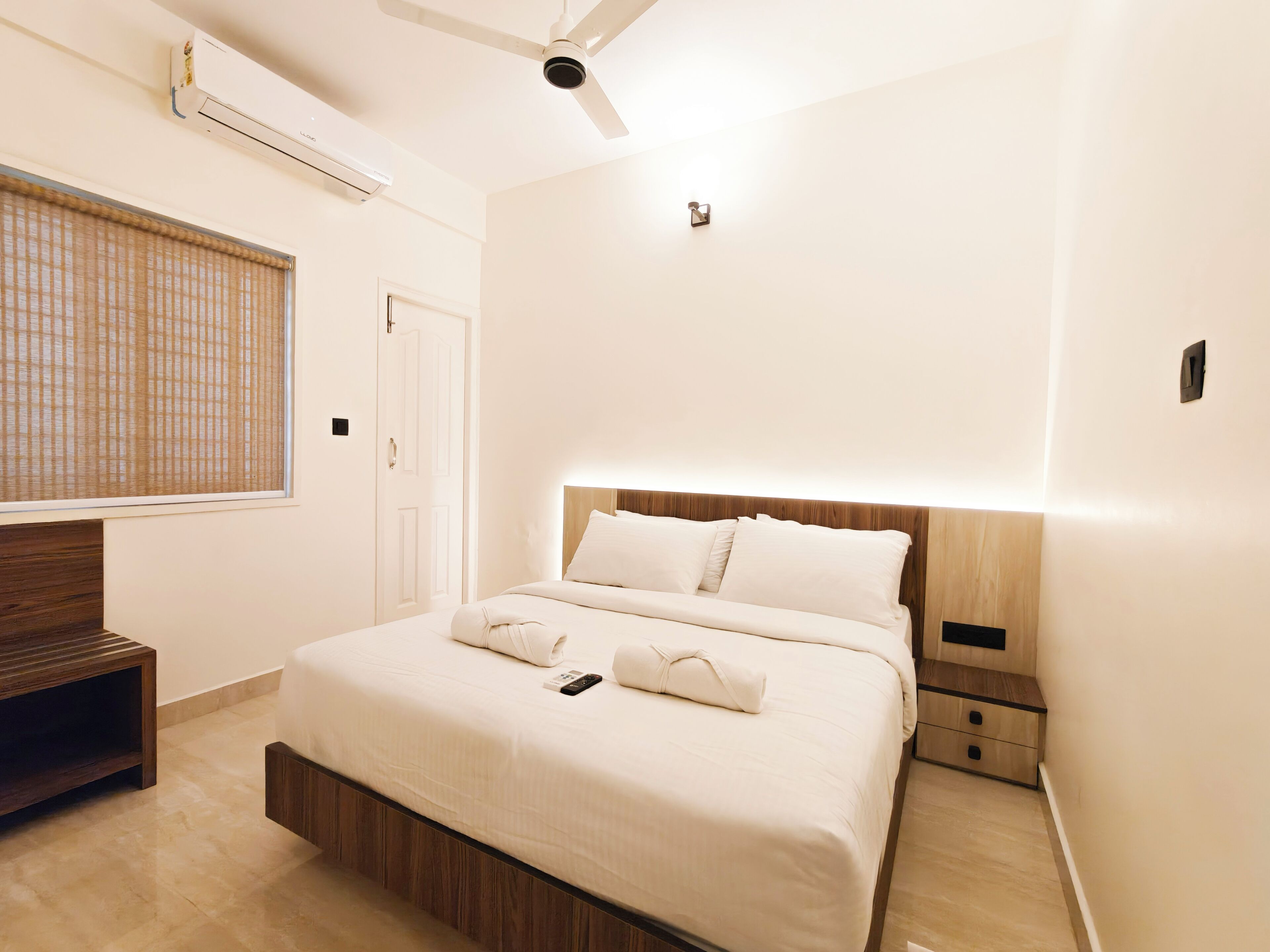 프리미엄 아파트 | 거실 공간