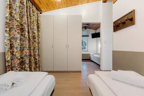 1 室のベッドルーム、WiFi