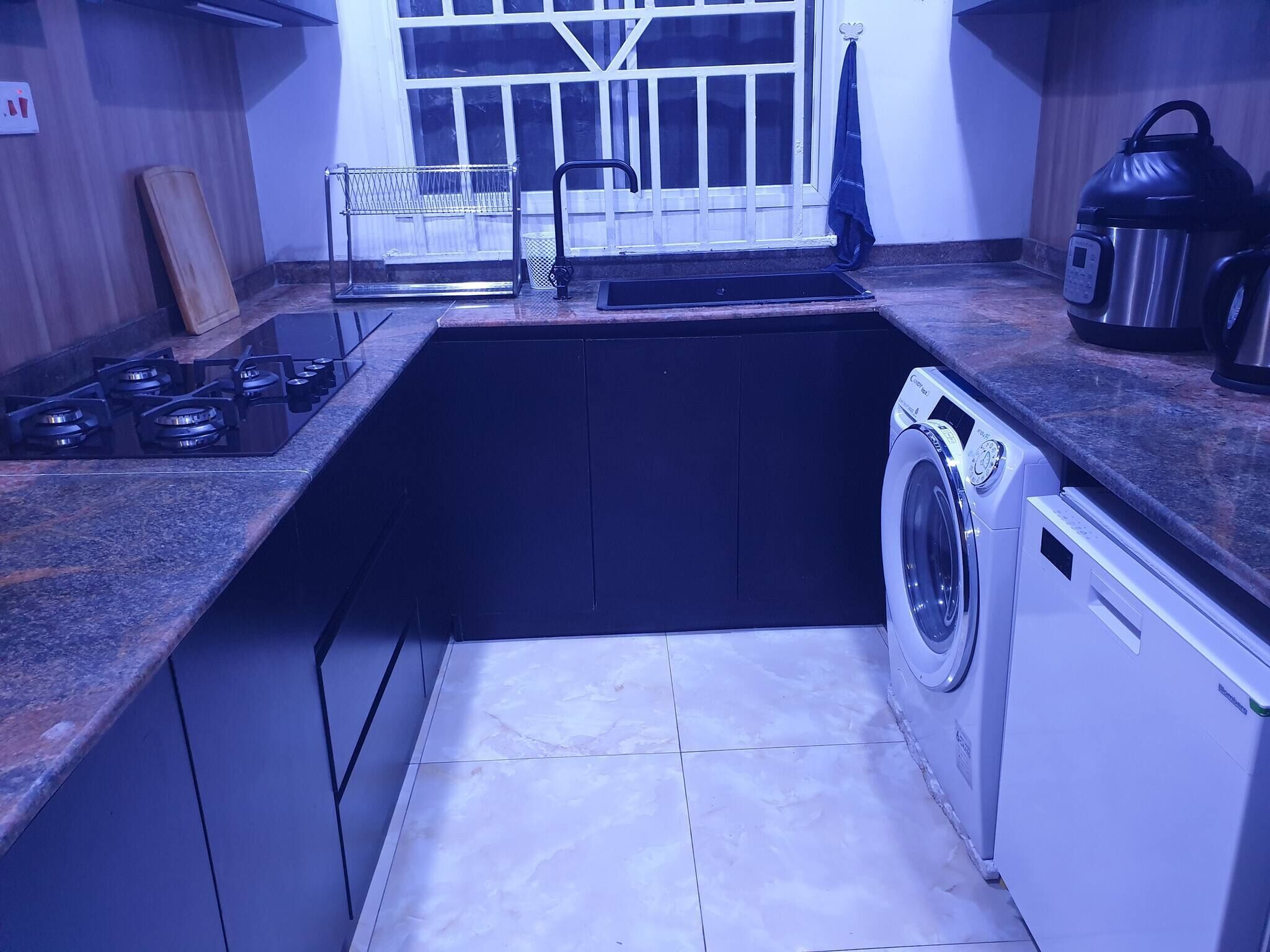 Casa, 4 camere da letto, balcone | Interni