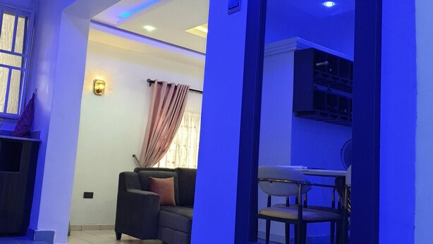 Ảnh chưa phân loại, 1 trong số 26 ảnh, nút