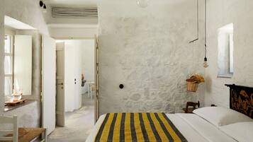 1 chambre, coffres-forts dans les chambres, fer et planche Ă repasser