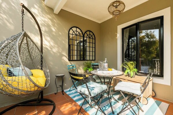 屋外ダイニングエリア