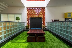Hall