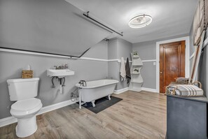 Toallas y papel de baño 