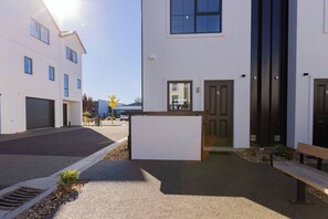 Apartment, 2 Schlafzimmer, Balkon, Stadtblick | Aussenbereich