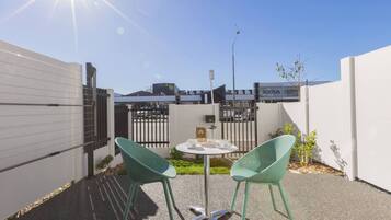 Apartment, 2 Bedrooms, Balcony, City View | Balcony