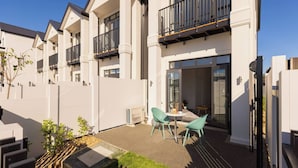 Unclassified image, 2 of 35, button - Central CBD Luxury 2 Bed Bliss By Town Hall,casino, Restaurants, Shopping (Christchurch)