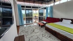 Bügeleisen/Bügelbrett, WLAN, Bettwäsche