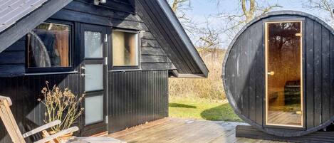 House | Terrace/patio