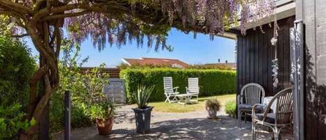 House | Terrace/patio