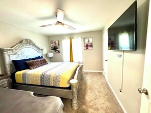 2 dormitoris, planxa i posts de planxar, wifi i roba de llit 