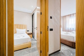 Iron/ironing board, WiFi, bed sheets - New 2BR AC - 5min from City Center-4/5Guests (Marrakesh)