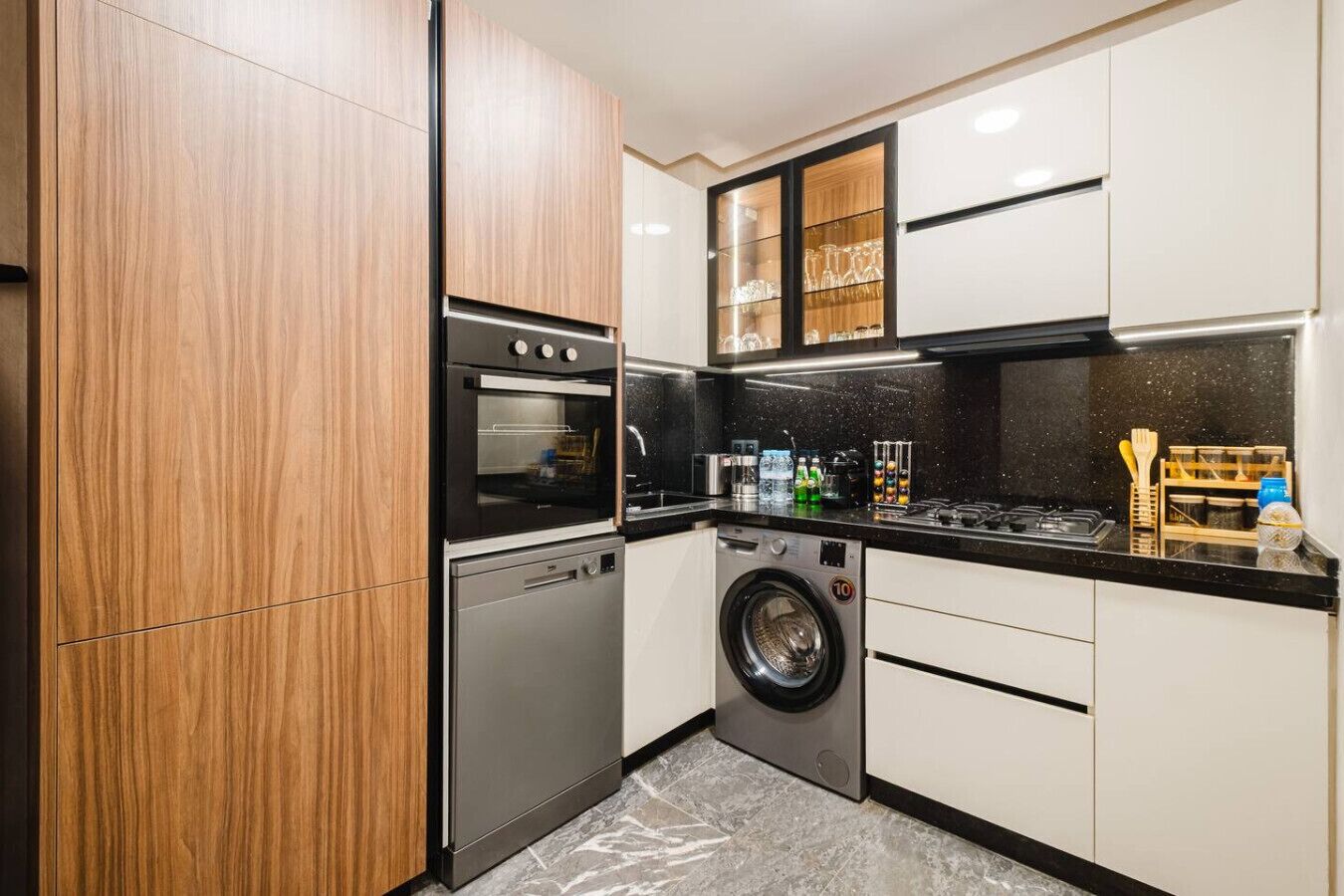 Microwave, oven, stovetop, coffee/tea maker