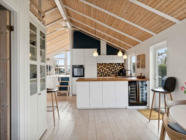 House | Interior - 5 Star Holiday Home in Ronde (Ronde)