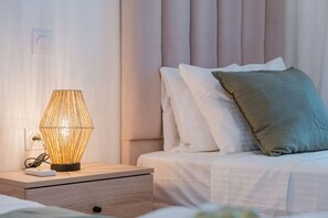 2 slaapkamers, een bureau, een strijkplank/strijkijzer, wifi