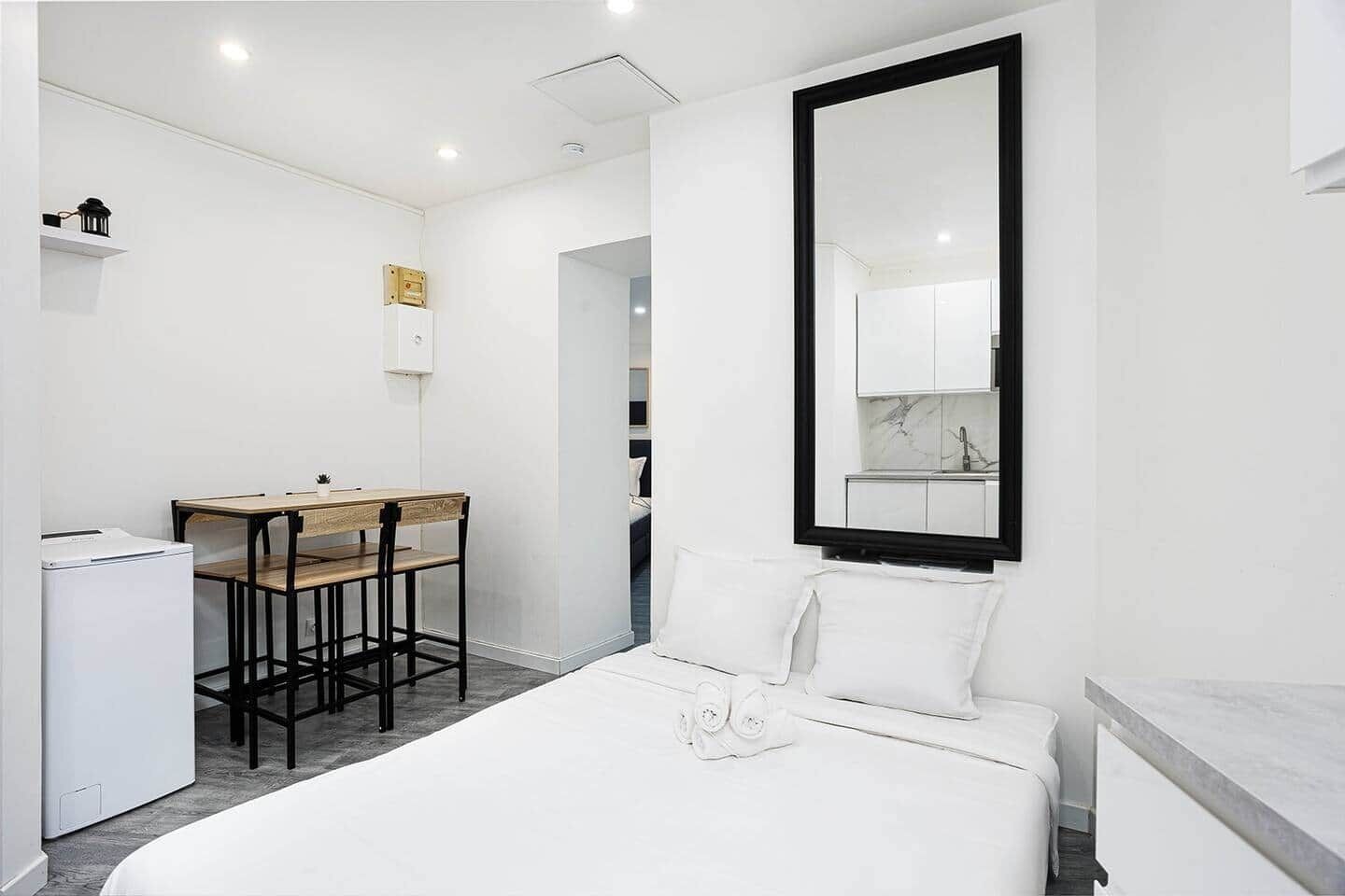 1 bedroom, WiFi, bed sheets