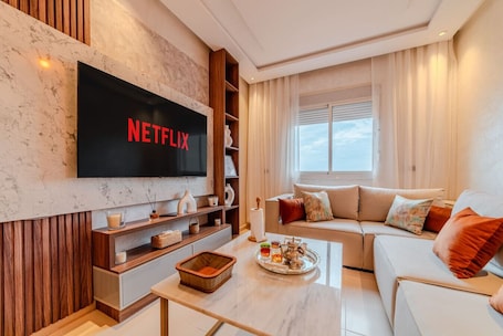 TV. 2Br Apartment 15 min from Jemaa el-Fnaa Marrakech