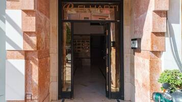 DĂ©tail de lâextĂ©rieur