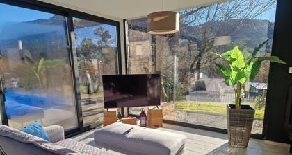 Ferienhaus 'Casa do Chapim' mit Bergblick, WLAN und Klimaanlage
